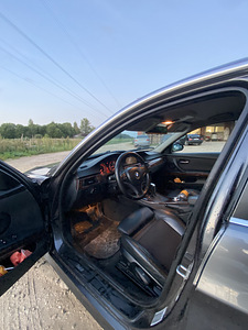 Продам/обменяю Е90 330D (6 фото из 9)