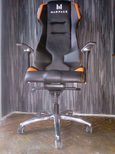 Игровое кресло WARP Z с логотипом WARFACE