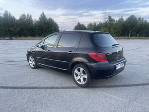 PEUGEOT 307 (2 foto / 9)