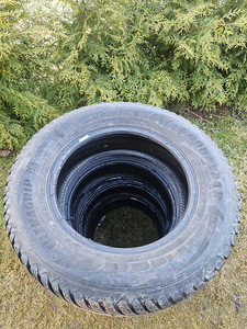 Good year Ultragrip ice 245/65 17 (1 foto / 4)