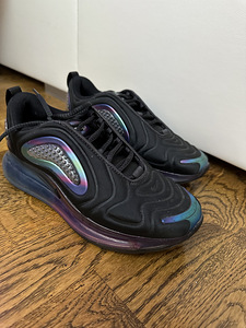 Nika air max 720 (1 foto / 1)