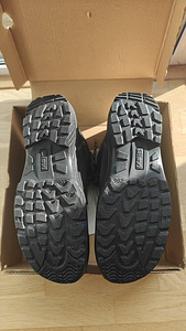 Sievi turvajalanõud 46-47(suve+talvesaapad) 2tk ühe hinnaga! (5 foto / 6)