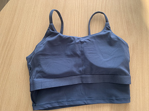 Sportbra, suurus S (4 foto / 5)