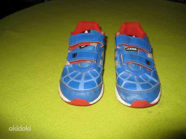 Продам детскую обувь Adidas Spider. (фото #2)