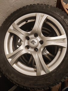 Veljed koos naastrehvidega 5x112 205/55 R16 (1 foto / 7)