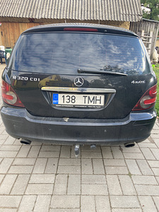 Мерседес-Бенц R 320 CDI 4MATIC (4 фото из 5)