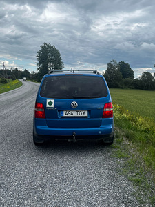 Volkswagen Touran 2.0 100KW 2004 (10 foto / 10)