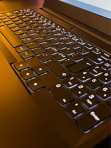 Lenovo Ideapad Gaming 3 Ryzen 5 5600h / RTX 3050 / 1TB/16GB (9 foto / 9)