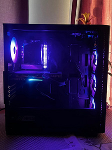 I7-10700 / 3060 12gb / 1TB m.2 / 16gb (3 foto / 5)