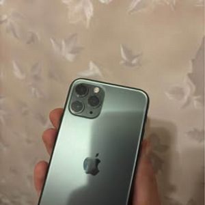 iPhone 11 Pro (4 фото из 6)