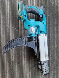 MAKITA DFR550 18V (2 foto / 2)