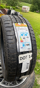245/30/19 Pirelli P Zero 89Y Runflat (1 фото из 1)