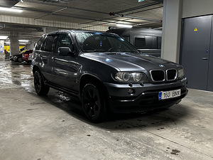 BMW X5 3.0D (2 фото из 8)