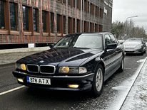 BMW E38 730I