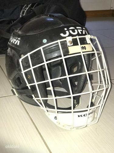 Хоккейные шлема (фото #1)