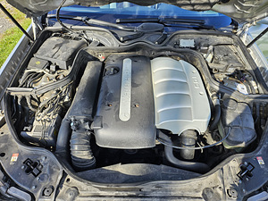 Mercedes-Benz E 220 2.1 R4 CDI T 110kW (14 foto / 15)