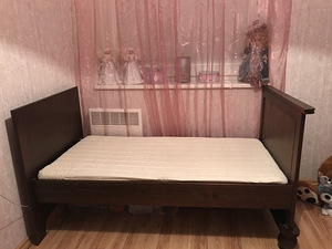 Кровать с Aerosleep матрацем и наматрасником (1 фото из 3)