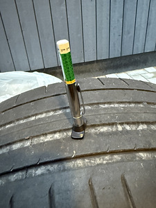 Pirelli P Zero suverehvid 215/40 R18 (9 foto / 9)