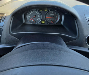 Volvo v50 рестайлинг (10 фото из 11)