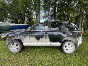M/V Volkswagen Touareg (3 foto / 15)