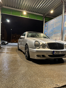 Mercedes (3 фото из 6)