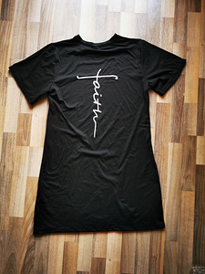 Faith kirjaga mönus kleit, suurus XL -XXL, Uus (4 foto / 4)