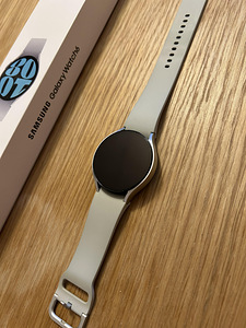 Samsung Galaxy Watch 6 (2 foto / 4)