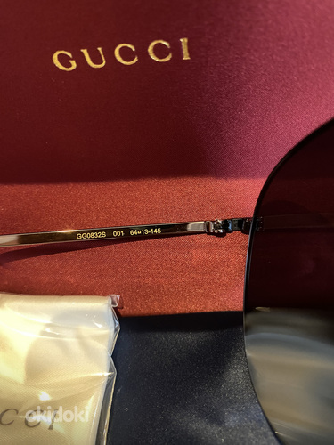Солнечные очки Gucci GG0832S 001 (фото #2)