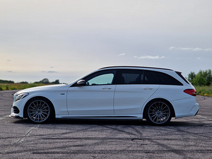 Mercedes-Benz C 250 (5 foto / 11)