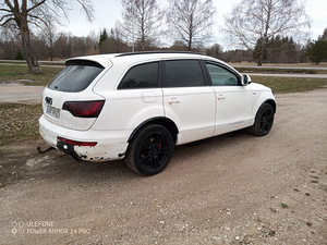 Т/х Audi q7 (3 фото из 5)