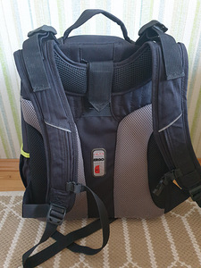 Herlitz ergonoomilise seljatoega koolikott (3 foto / 4)