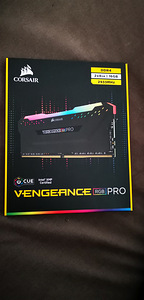 Corsair Vengeance PRO RGB 16gb (2x8) 2933MHz (3 foto / 3)