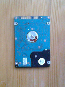 Hitachi HDD kõvaketas 2.5" 320GB SATA, slim 7mm (4 foto / 4)