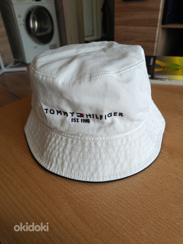 Продам шляпу Томми Хилфигера (фото #2)
