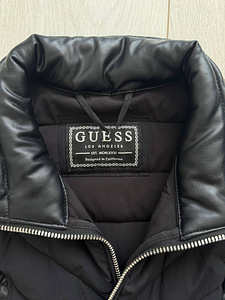 Куртка Guess (3 фото из 4)