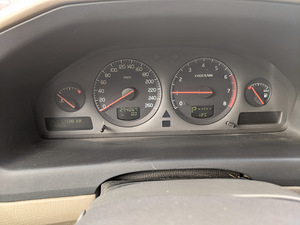 Müüa Volvo V70 (14 foto / 14)