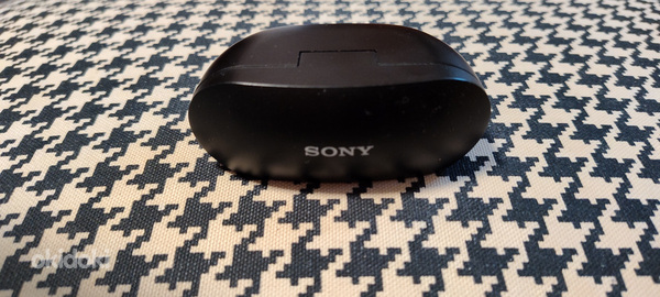 Наушники с шумоподавлением Sony WF-SP800N Bluetooth (фото #1)