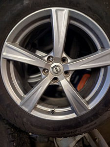 Müüa Volvo valuveljed 18 (10 foto / 10)