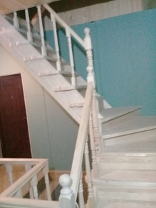 Сборка и установка лестниц