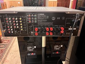 Täielik Yamaha helisüsteemi komplekt (10 foto / 10)