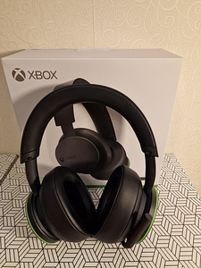 Microsoft Xbox Wireless Headset, black