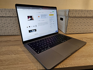 Apple MacBook Pro M1 14 / 16GB / 512GB SSD (1 foto / 2)