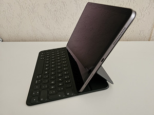 Apple iPad Air 10.9'' (2022) 64 GB (3 foto / 4)