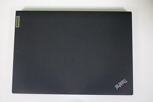 Lenovo ThinkPad T16 16" / I5-1235U / 32 GB / 500 GB (3 foto / 3)