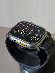 Apple Watch Ultra 2 (2 foto / 2)