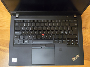 Lenovo Thinkpad T14 G1 14" FHD | Ryzen 5 4650U | 16GB | 250 (1 foto / 2)
