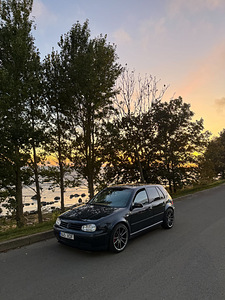 Продается Volkswagen Golf IV (1 фото из 7)