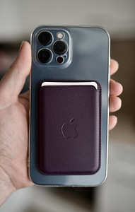 MagSafe rahakott iPhone (8 foto / 9)