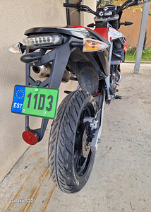 Aprilia SX 50 FACTORY 2,2kW (10 foto / 10)