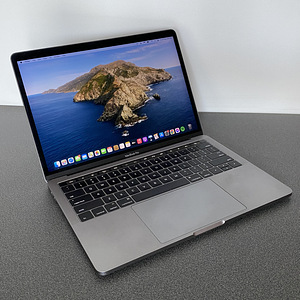 Macbook Pro 13" 2016 Touch Bar (3 foto / 9)